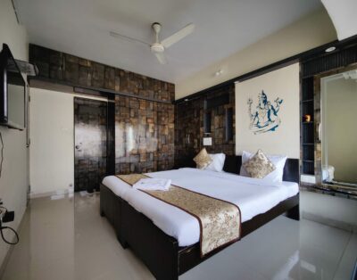 2 BHK Service Apartments in Bandra Mumbai